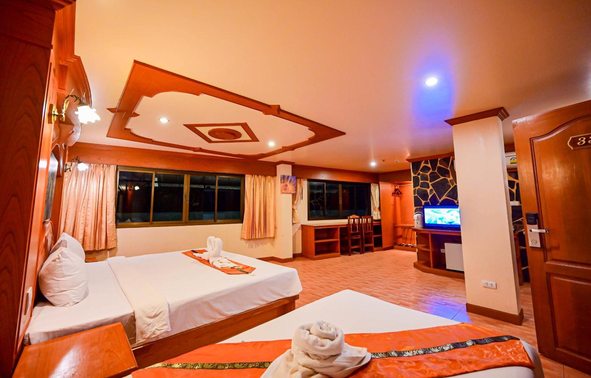 Tiger Complex Hotel Patong Eksteriør bilde